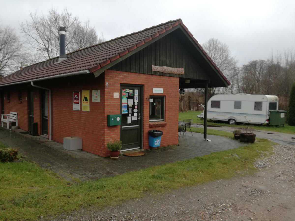 Hjemstavnsgardens Camping & Cottages Glamsbjerg Exterior photo